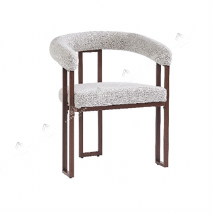 Chaises salle à manger en tweed crème – Pieds effet bois noyer – Lots de 2/4/6 – Naia